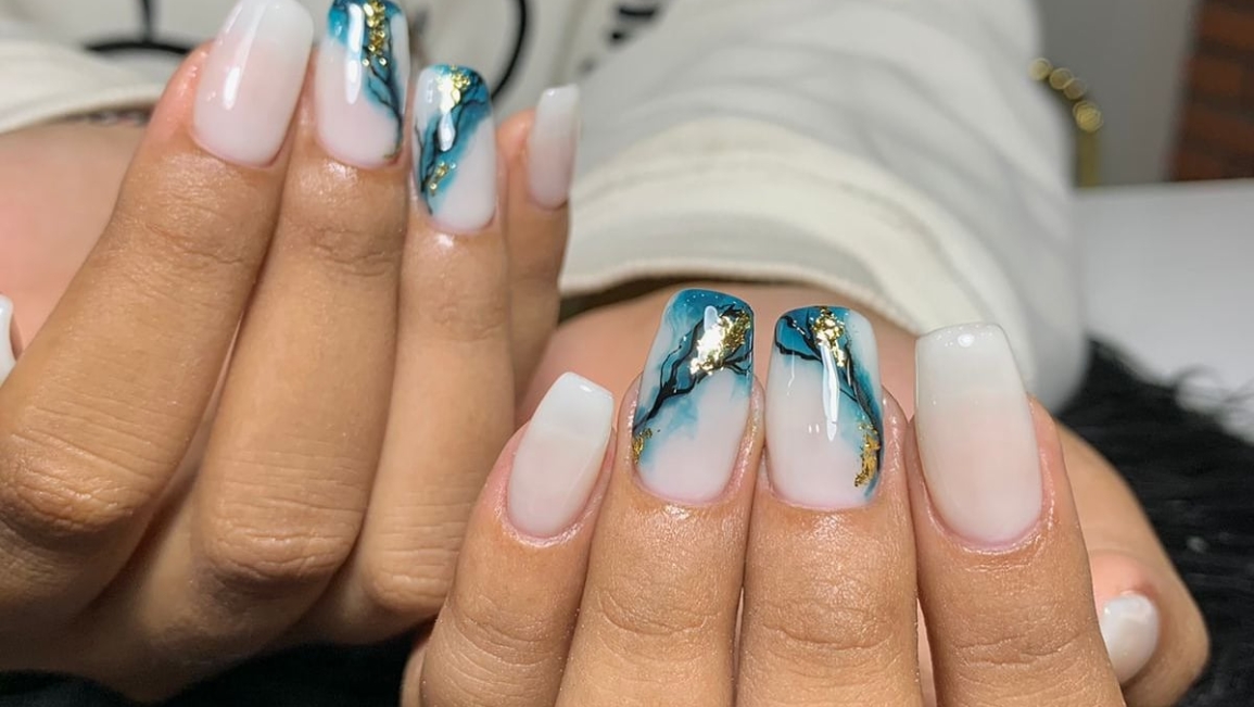 Nails Extensions